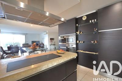 Appartement - 152 m² - 5 pièces