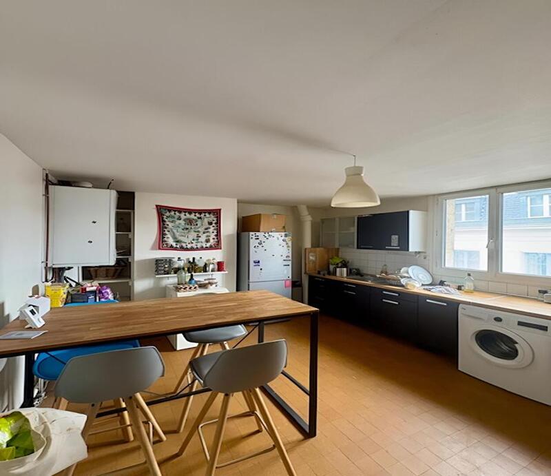 Appartement - 157 m² - 5 pièces