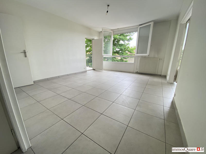 Appartement - 76 m² - 4 pièces