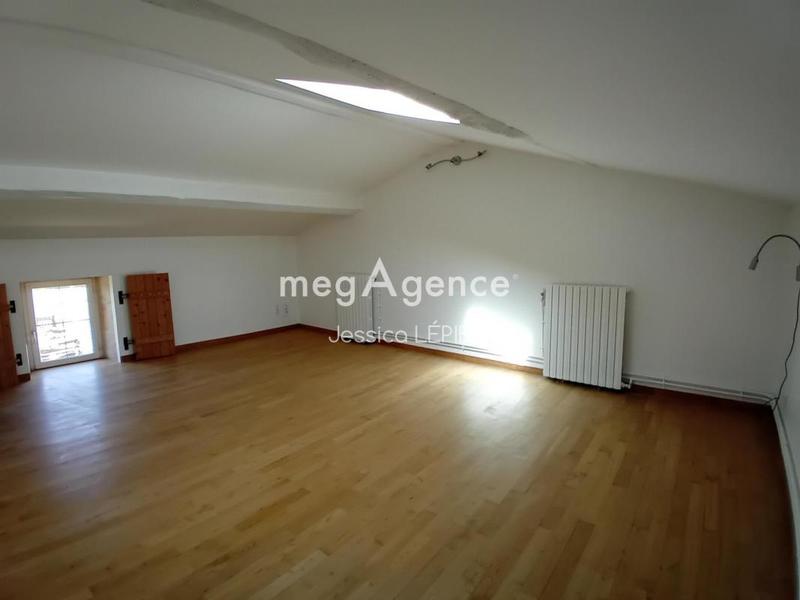 Maison de campagne - 255 m² - 7 pièces