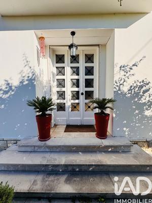 Maison - 162 m² - 6 pièces