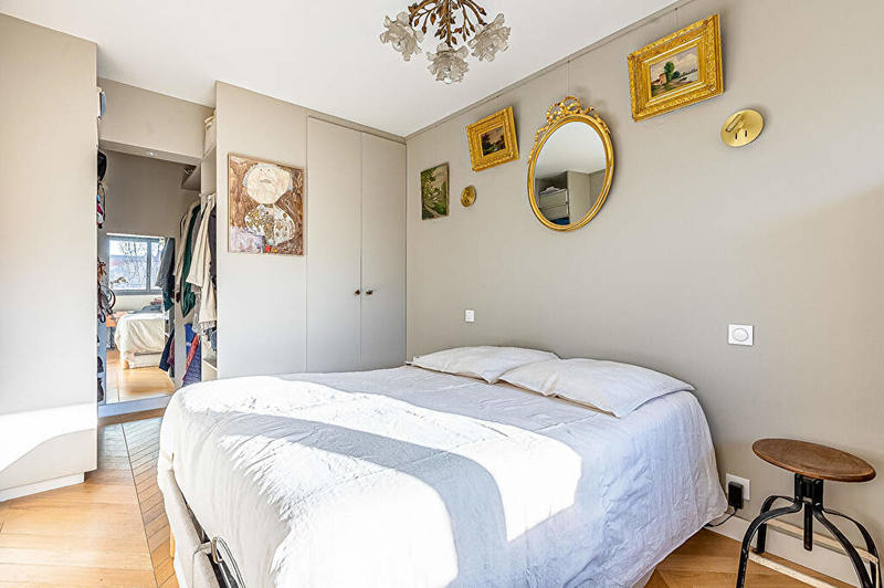 Appartement - 80 m² - 3 pièces