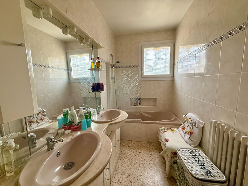 Maison - 109 m² - 5 pièces