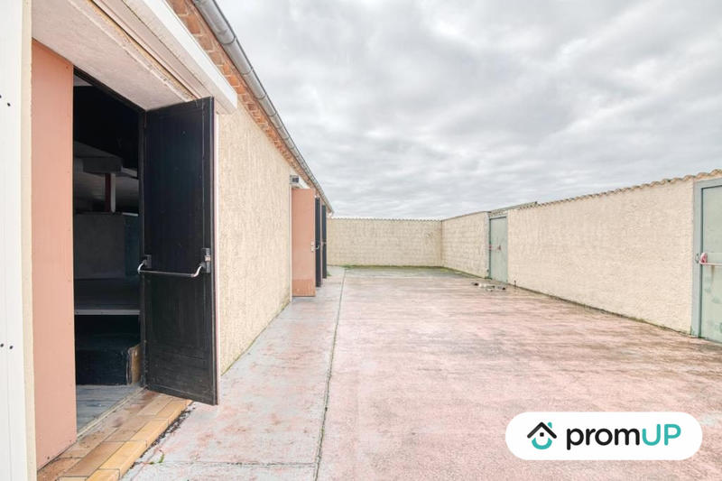 Local commercial - 6 000 m² - 1 pièce