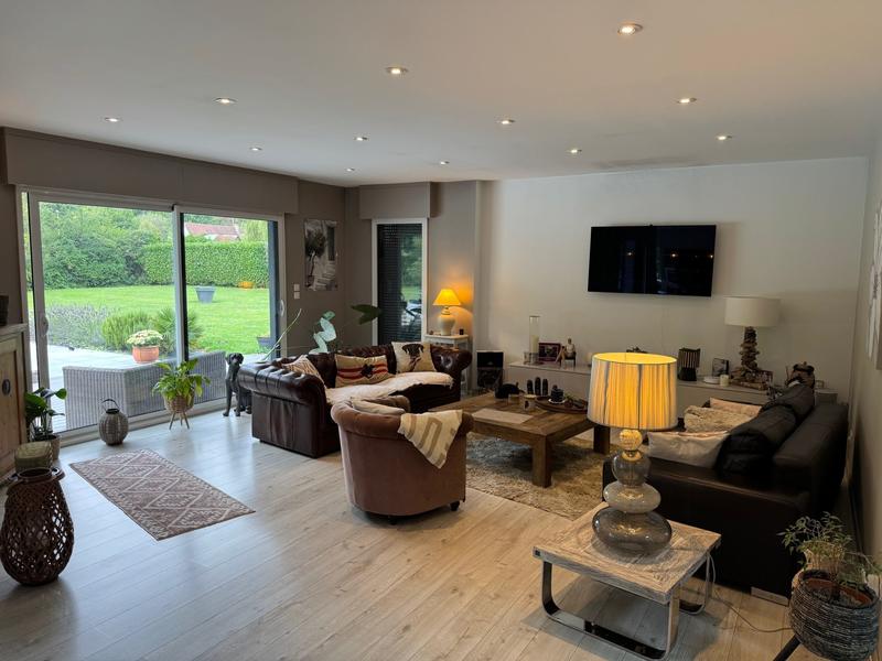 Maison contemporaine - 169 m² - 5 pièces