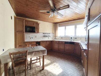 Maison - 99 m² - 5 pièces