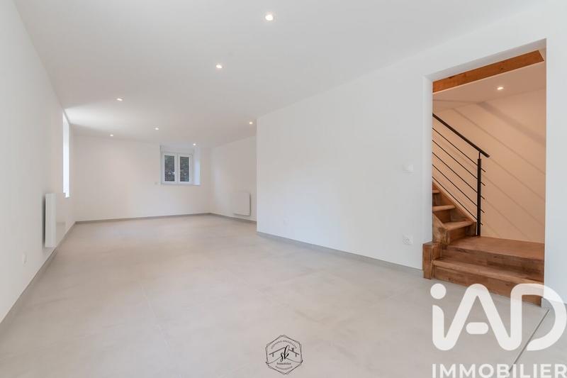 Maison de village - 180 m² - 6 pièces