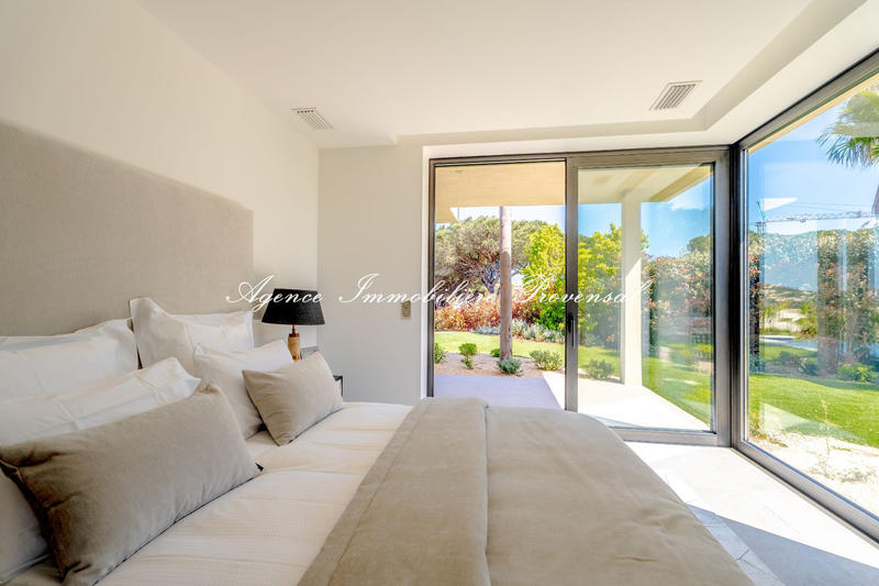 Villa - 370 m² - 7 pièces