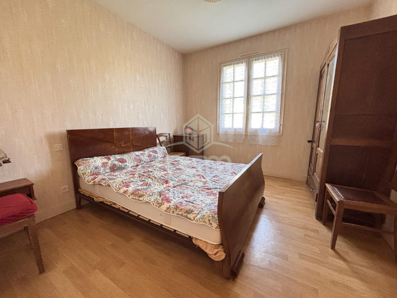 Maison traditionnelle - 156 m² - 6 pièces