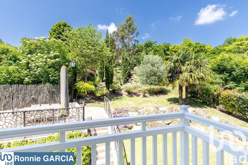 Maison - 167 m² - 7 pièces