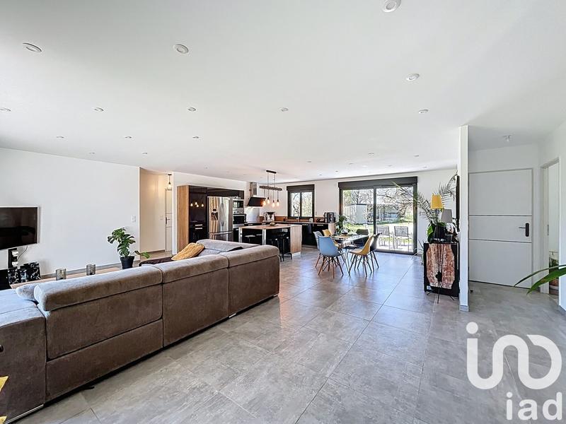 Maison - 147 m² - 5 pièces