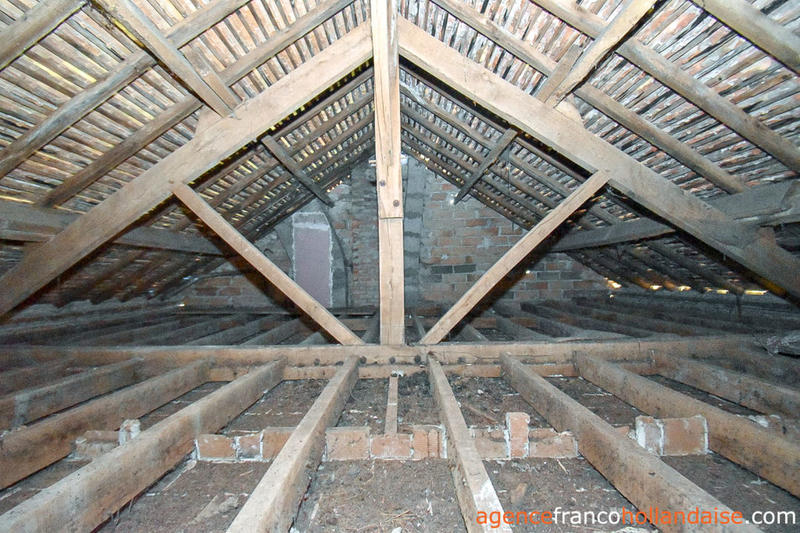 Maison - 152 m² - 8 pièces