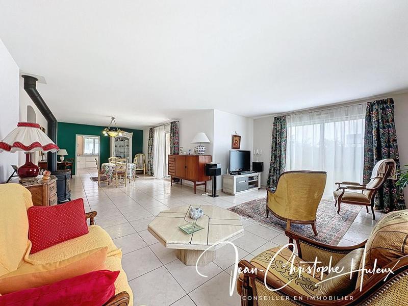 Villa - 190 m² - 6 pièces