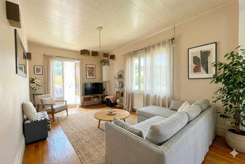 Appartement - 70 m² - 3 pièces