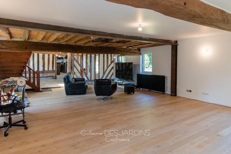 Maison traditionnelle - 187 m² - 6 pièces