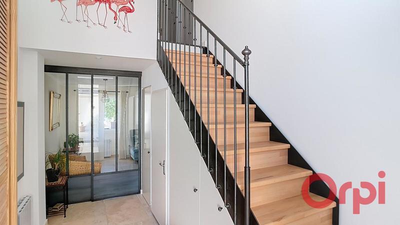 Maison - 184 m² - 6 pièces