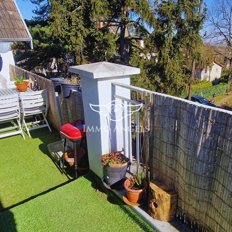 Appartement - 85 m² - 5 pièces