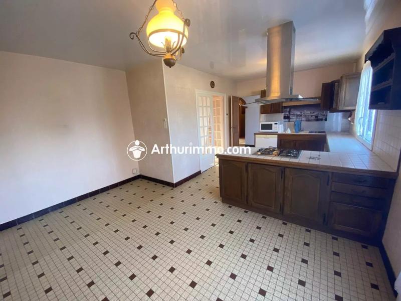 Maison - 102 m² - 5 pièces