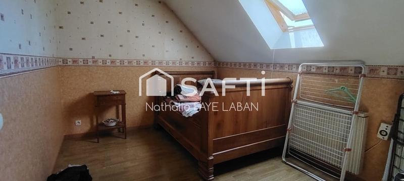 Maison - 325 m² - 8 pièces