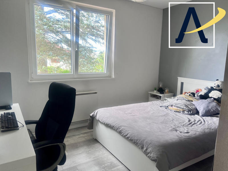 Maison - 101 m² - 5 pièces