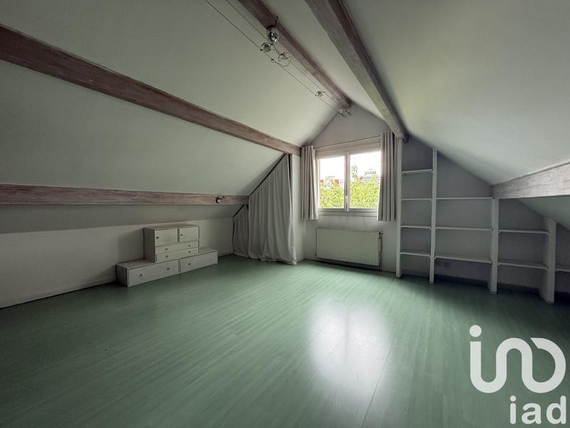 Maison - 171 m² - 7 pièces