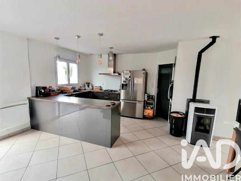 Maison - 94 m² - 4 pièces