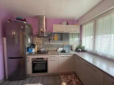 Appartement - 75 m² - 4 pièces