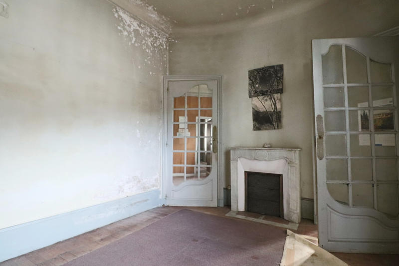 Villa - 200 m² - 13 pièces