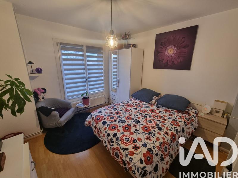 Maison - 94 m² - 5 pièces