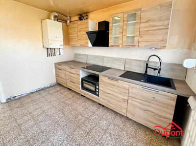 Maison - 80 m² - 5 pièces