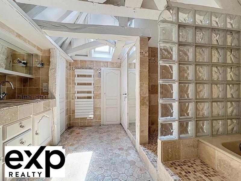 Maison - 189 m² - 10 pièces