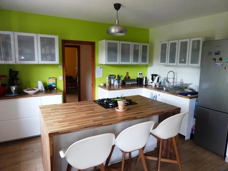 Maison - 203 m² - 8 pièces