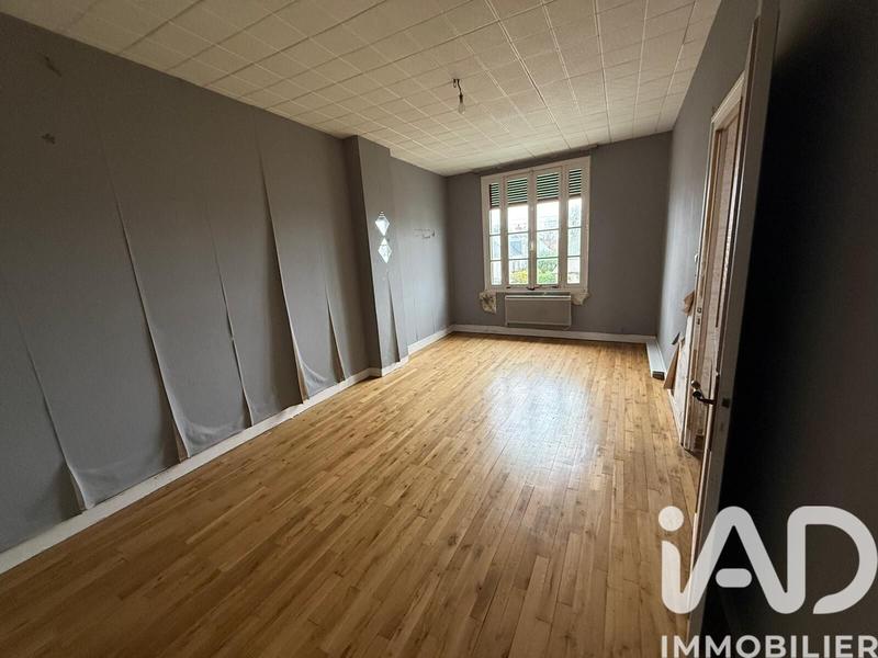 Maison - 93 m² - 4 pièces
