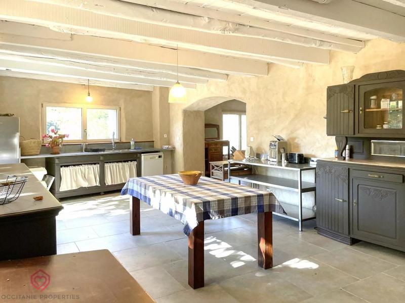 Maison de village - 289 m² - 9 pièces