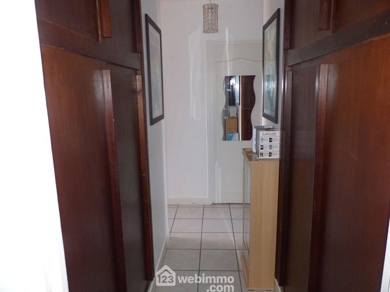 Appartement - 99 m² - 5 pièces