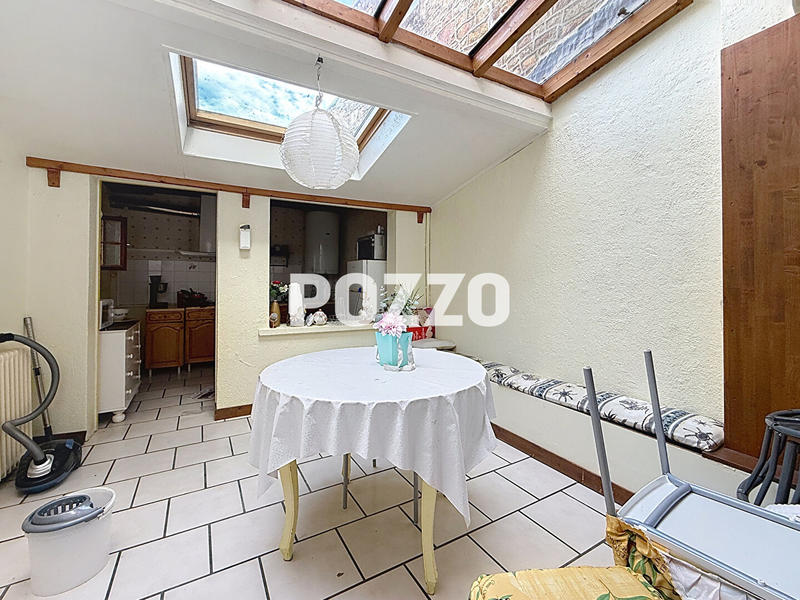 Maison - 151 m² - 6 pièces