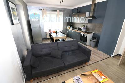 Immeuble - 290 m² - 11 pièces