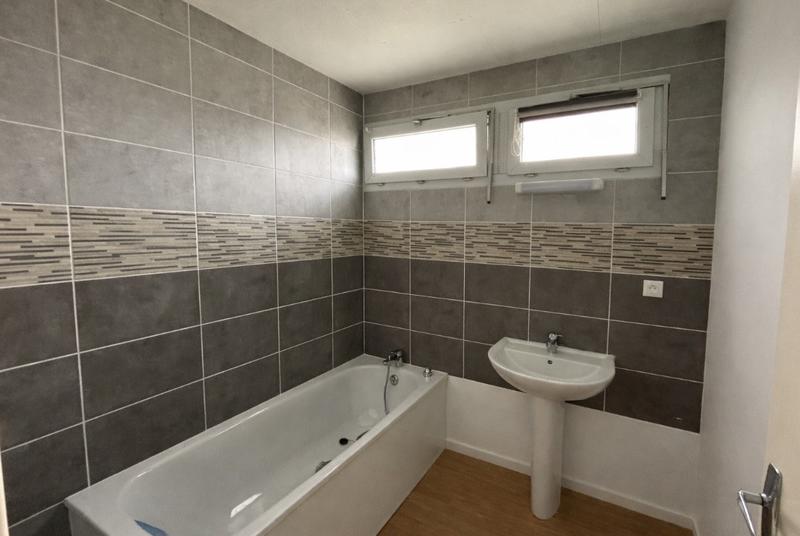 Maison - 101 m² - 6 pièces