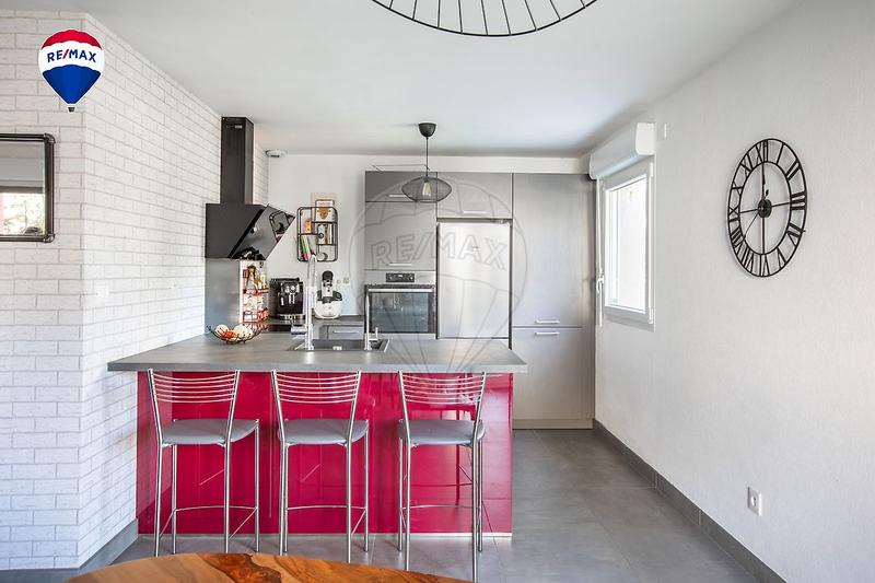 Appartement - 76 m² - 5 pièces