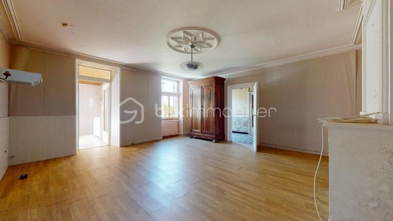 Corps de ferme - 232 m² - 10 pièces