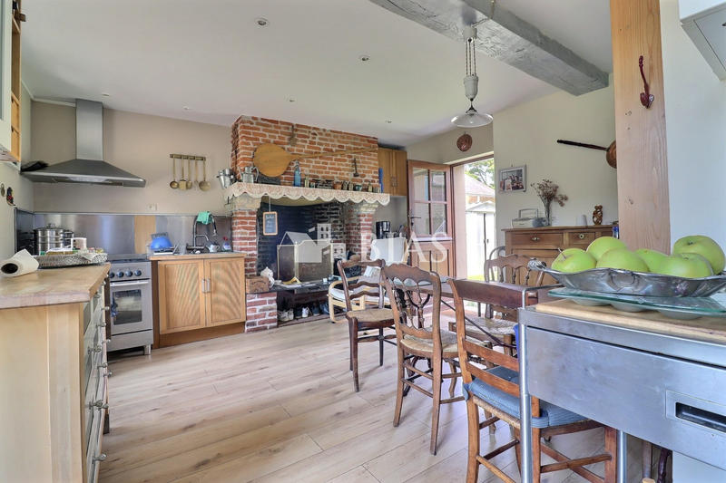 Maison - 131 m² - 7 pièces