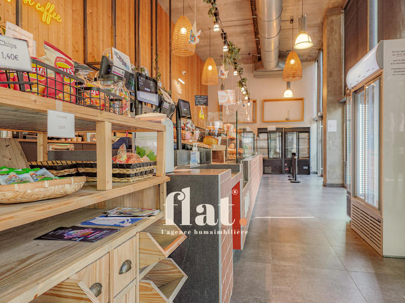 Fonds de commerce - Magasins - 327 m²