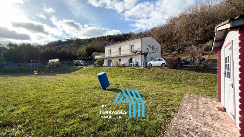 Maison ancienne - 150 m² - 8 pièces