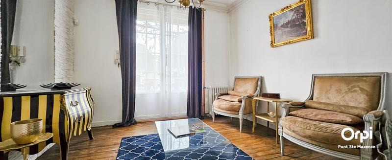 Maison de maîtres - 199 m² - 4 pièces