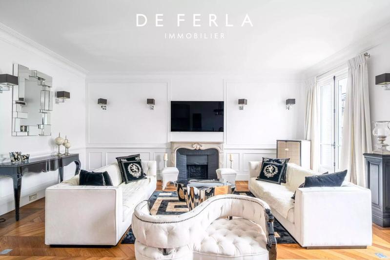 Appartement - 183 m² - 5 pièces