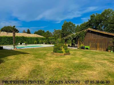 Maison - 148 m² - 6 pièces