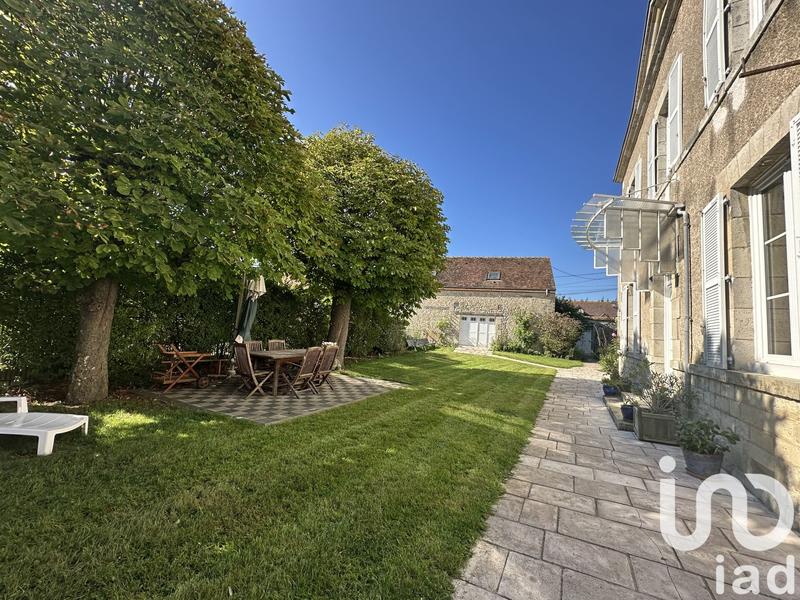 Maison - 202 m² - 6 pièces