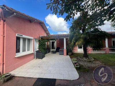 Maison - 162 m² - 7 pièces