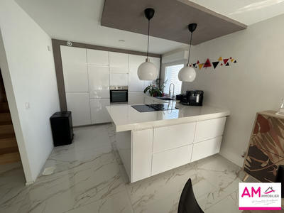 Appartement - 89 m² - 4 pièces