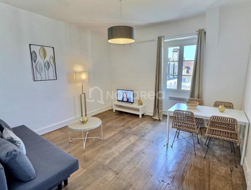 Immeuble - 399 m² - 12 pièces